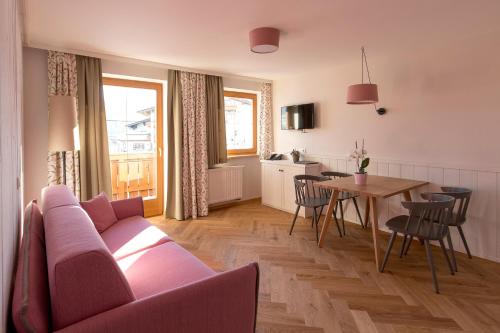 407582259 Familienhotel Felsenhof