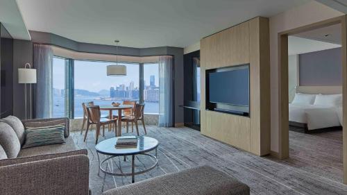 room detail thumbnail 1