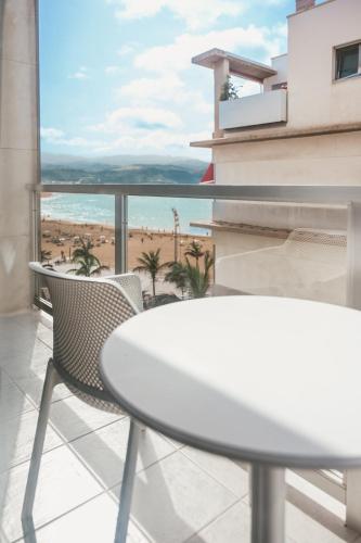 Hotel Aloe Canteras Room Type - Twin Room with Sea View Hotel Aloe Canteras Room Type - Twin Room with Sea View