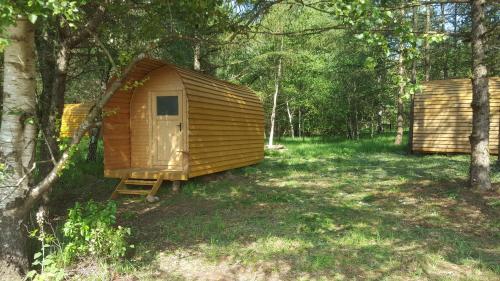 Glamping Pod im Wald mit Hund