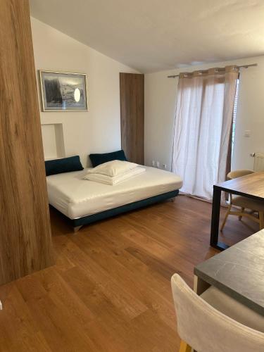 HOTEL MEDUZA – Biograd na Moru, VA