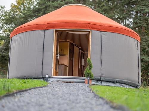 Yourte ,volcans,randonnées,lacs,quiétude 2