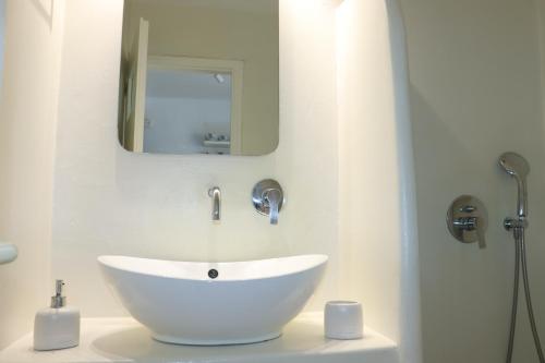Coralli Beach Apartments - image 13