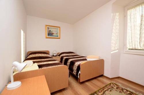 Apartment Stari Grad - image 11