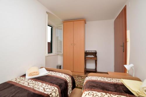 Apartment Stari Grad - image 6