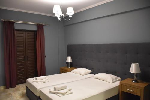 California Beach Hotel - Adults Only