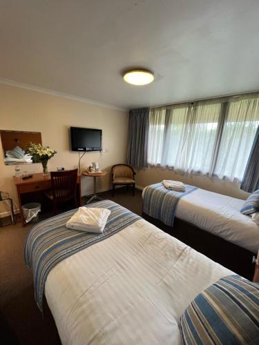 Hermitage Park Hotel - image 14