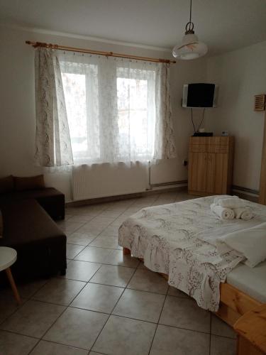 Three-Bedroom House image 10