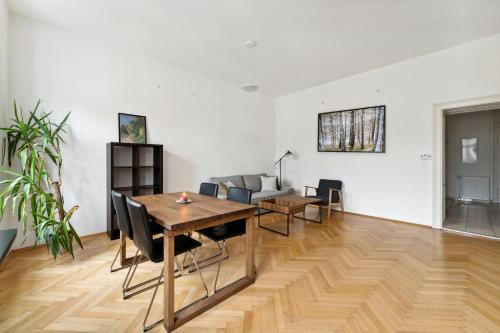 Two-Bedroom Apartment image 5