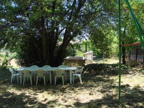 Vrt, Maison de 3 chambres avec piscine partagee et wifi a Lagrasse in Lagrasse