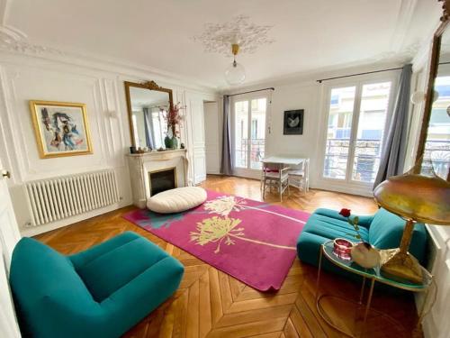 Typical parisian 2 BR apartment perfectly located - Location saisonnière - Paris