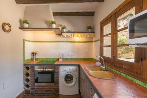 El Chorro Villas - image 3