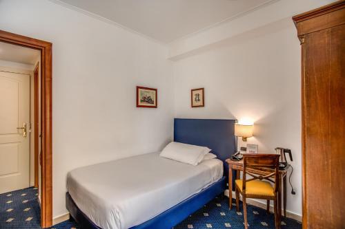 Hotel Napoleon - image 11