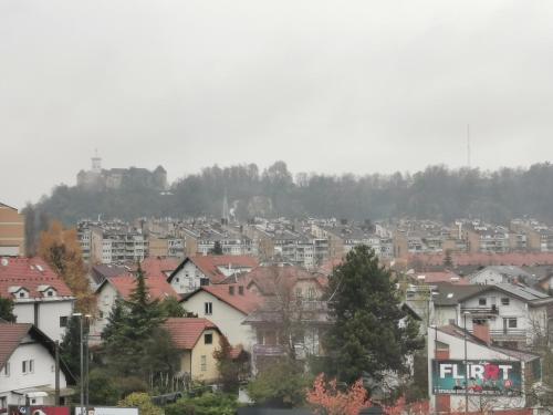Trnovo apartment with free parking, Ljubljana (photo 8)
