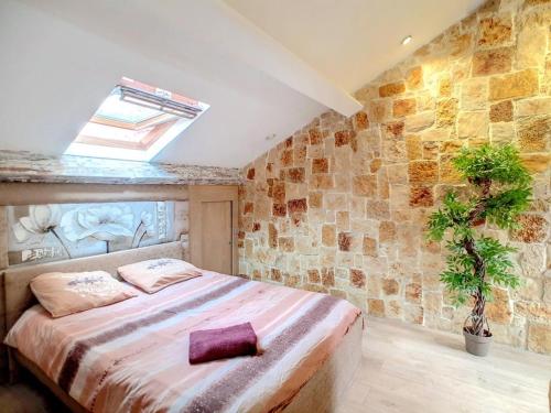 Love Room Jacuzzi Croisette 4
