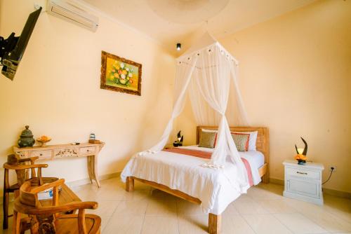 Deluxe Double Room image 2