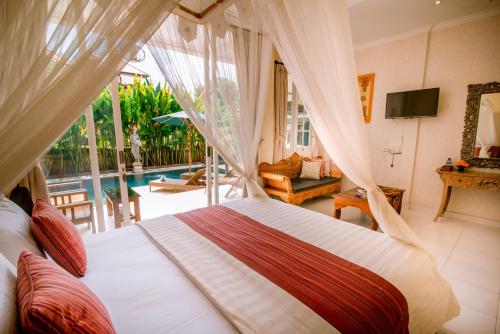 Superior Double Room image 4