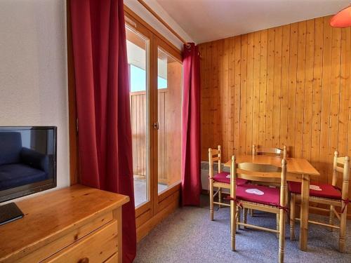 Studio cosy pour 4 au pied des pistes - FR-1-455-112 in La Plagne
