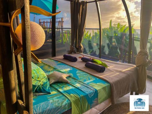 Deluxe Double Room with Sea View image 4