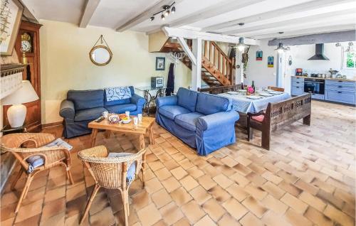 Gorgeous Home In Moelan Sur Mer With Wifi