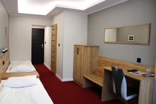 2 twin beds