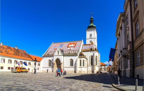 Amazing Home In Zagreb With House A Panoramic View