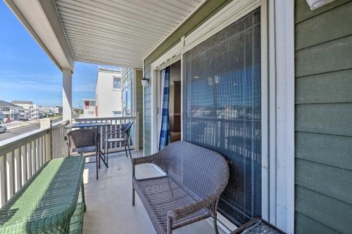 Spacious Wildwood Townhome with Covered Balcony