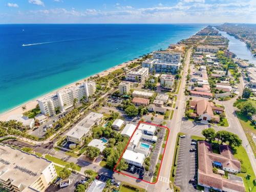 Pier Walk on Deerfield Beach Island