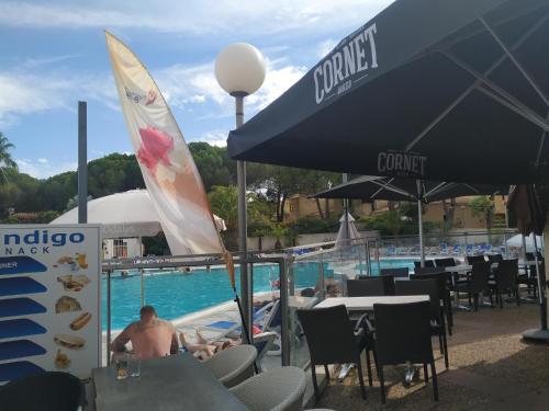 Studio Climatisé Résidence Odalys Saint Loup,piscine ,parking privé et superette