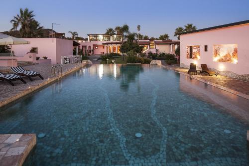 Hotel Eros - image 4