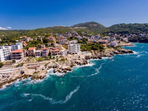 Apartments Limunada - image 3