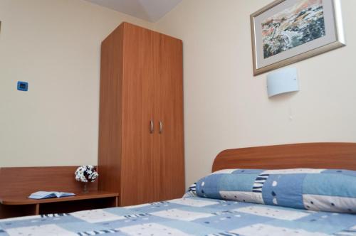 Hotel Rostov Hotel Rostov is conveniently located in the popular Pleven area. Featuring a complete list of amenities, guests will find their stay at the property a comfortable one. All the necessary facilities, in