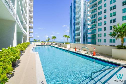 We Host Wonderful 3 BR Condo At Brickell W Gym in Miami, USA