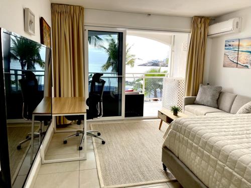 Balcony/terrace, Maho Beach Escape Luxe Studio Condo next to The Morgan Village in Simpson Bay