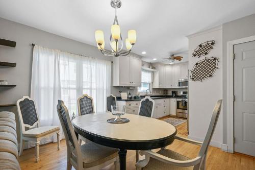 Newly remodeled in the heart of the city. in Wausau, USA
