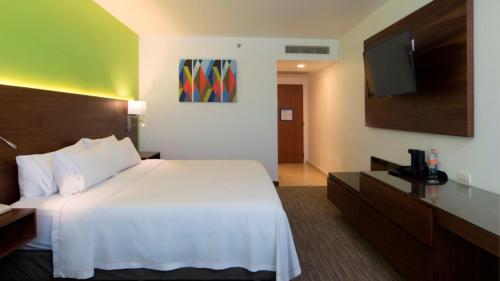 Holiday Inn Express Puebla by IHG in Puebla, Mexico
