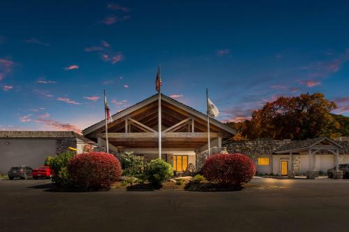 Best Western Mountain Lodge At Banner Elk - Hotel