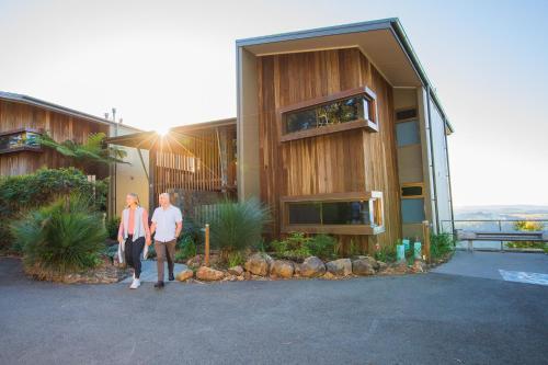 Binna Burra Lodge & Rainforest Campsite