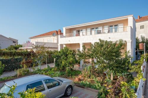  Apartments by the sea Rogoznica - 7558 in Rogoznica
