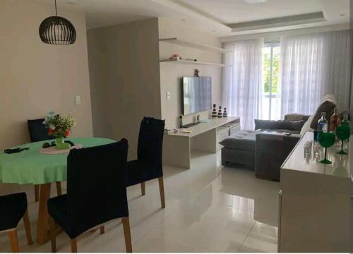 Apartamento encantador e aconchegante no Recreio.