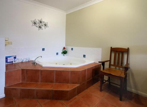 Villa 16, Bargara (photo 2)