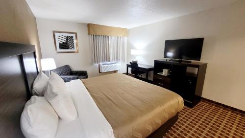Quality Inn & Suites Marion - image 14