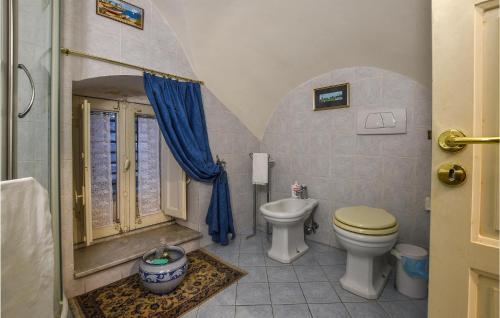 Two-Bedroom Apartment image 4