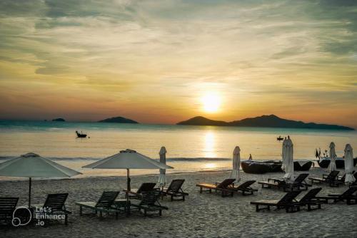 Beach, Pink Beach Homestay in Cam An