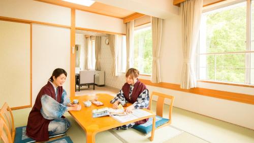 Japanese-Style Family Room - Non-Smoking