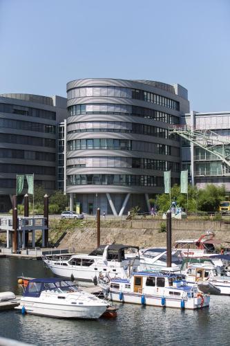 Mercure Hotel Duisburg City - image 10