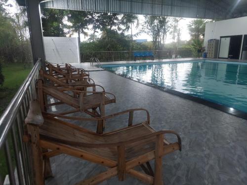 ปีกุนรีสอร์ท & Swimming pool (Pigoon Resort)