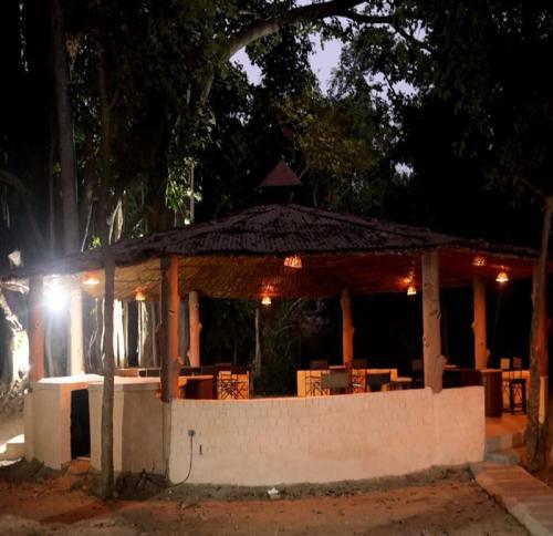 Maharaja Kothi Resort, Bandhavgarh