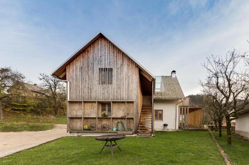 Viesnīcas āriene, Hiša na soncu / Sun house (Hisa na soncu / Sun house) in Krnica