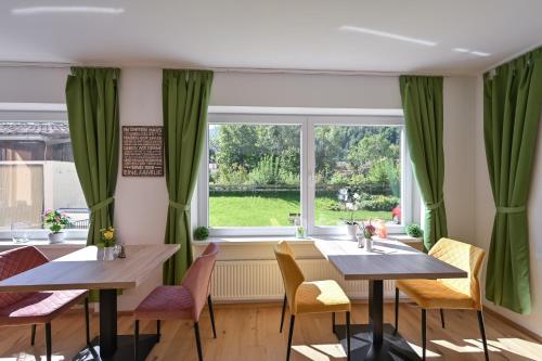 สวน, Pension Freiheit in พฟรอนเทิน